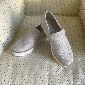 Vince Zelda Woman’s textured Casual platform Loafers Size 8.5